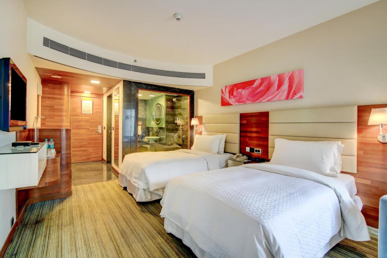 Four Points By Sheraton Визакхапатнам Екстериор снимка