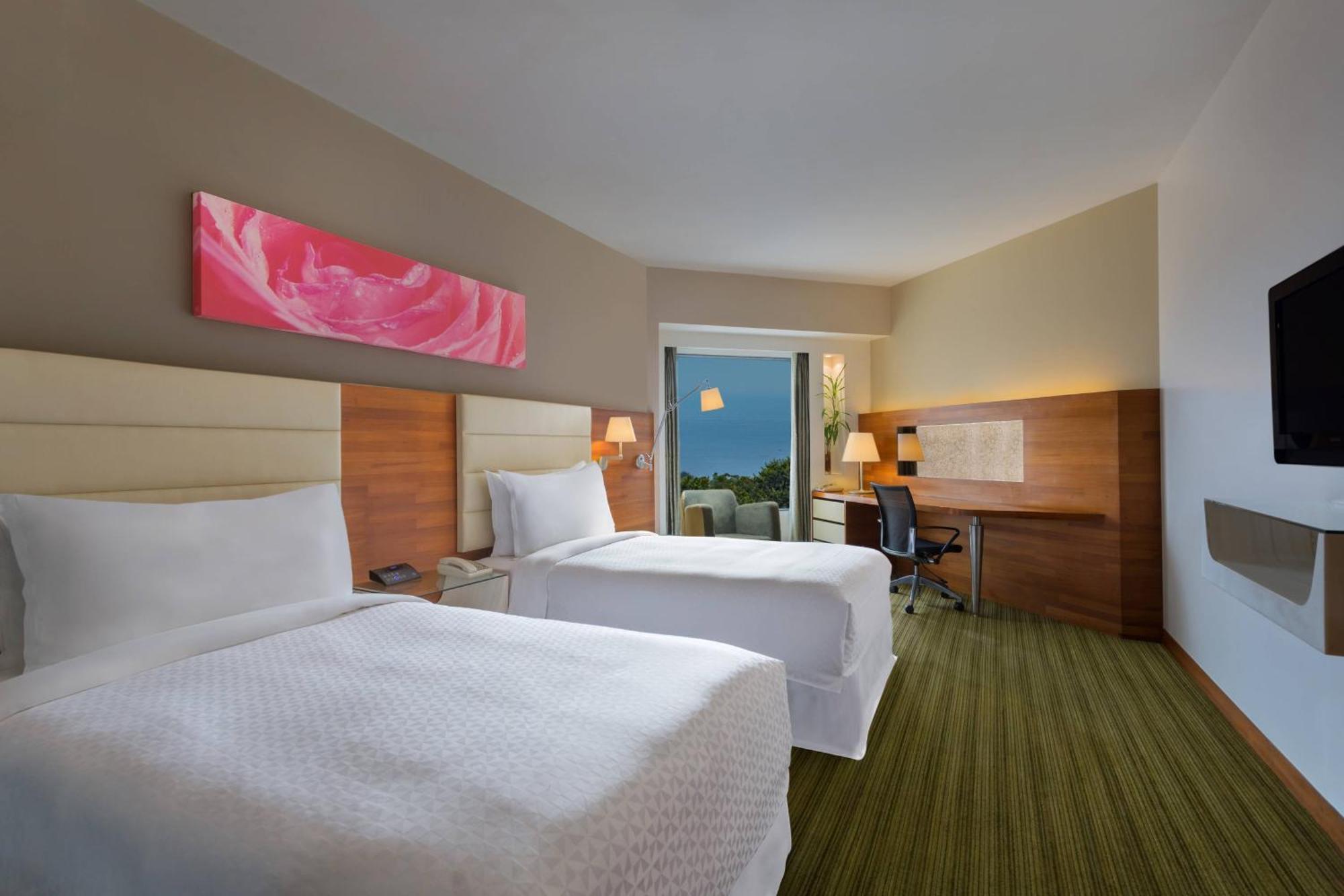 Four Points By Sheraton Визакхапатнам Екстериор снимка