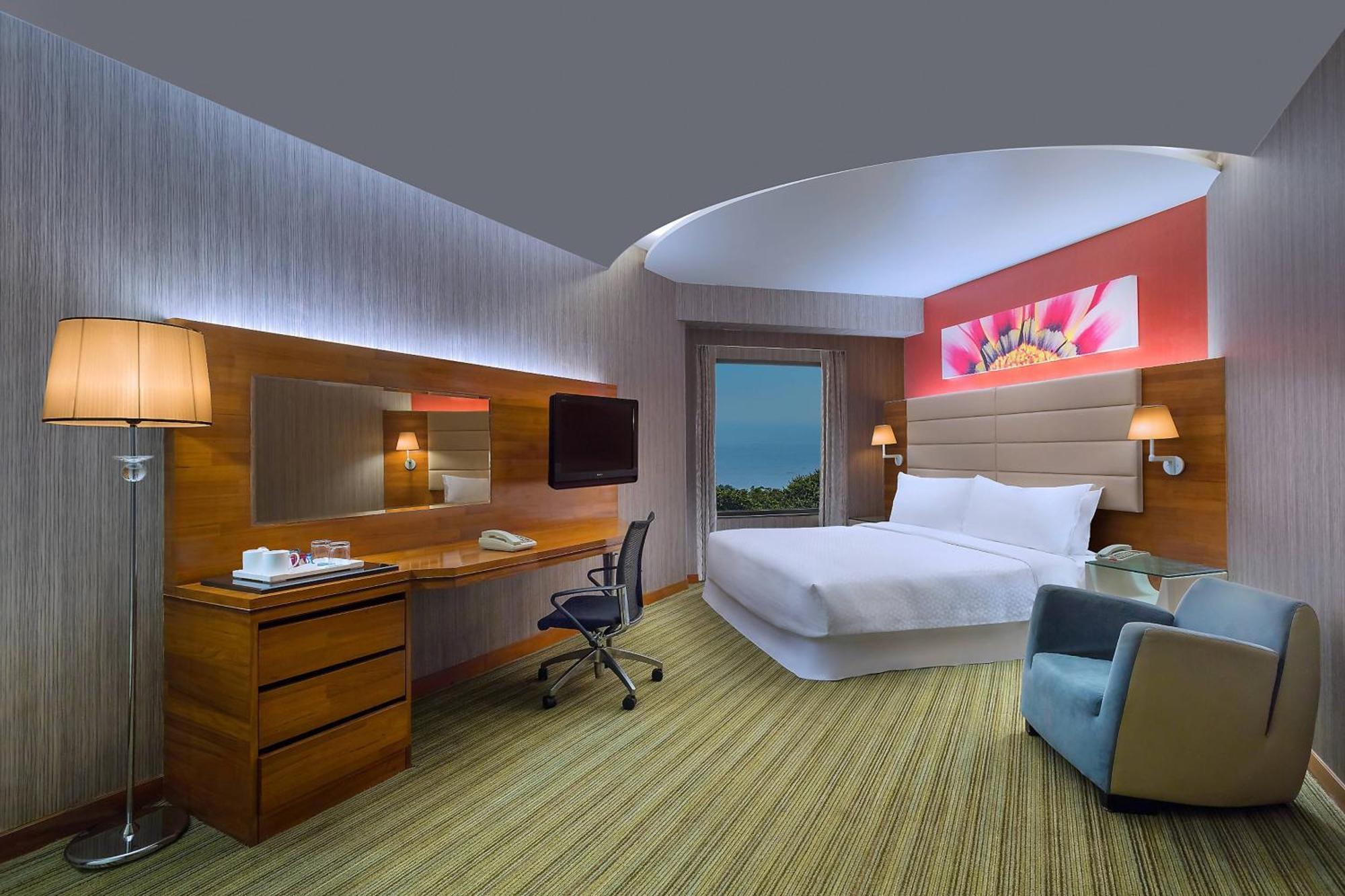 Four Points By Sheraton Визакхапатнам Екстериор снимка