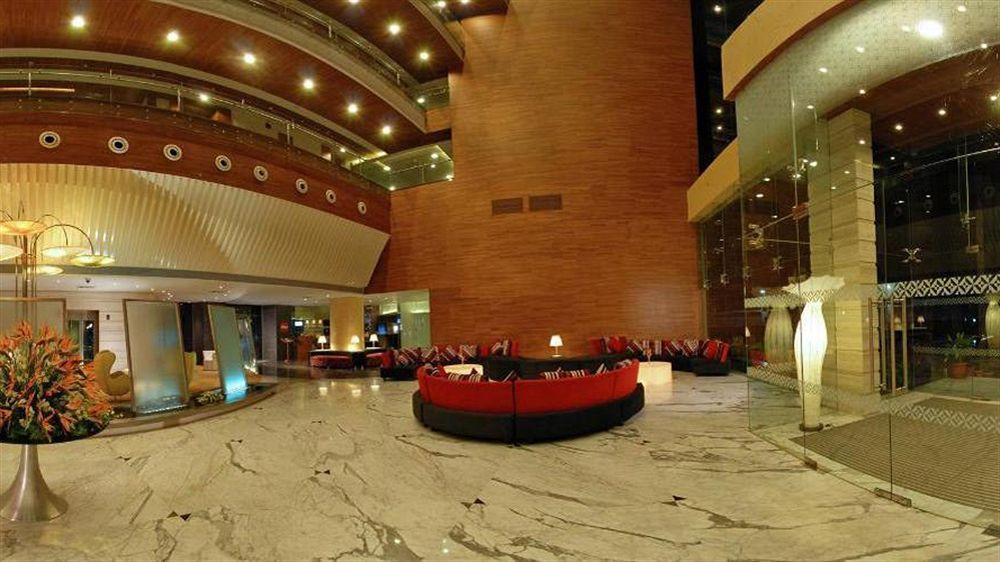 Four Points By Sheraton Визакхапатнам Екстериор снимка