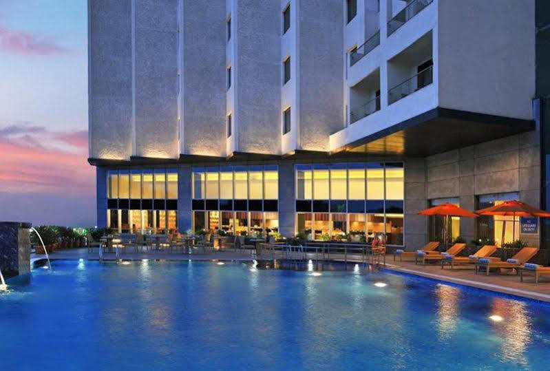Four Points By Sheraton Визакхапатнам Екстериор снимка